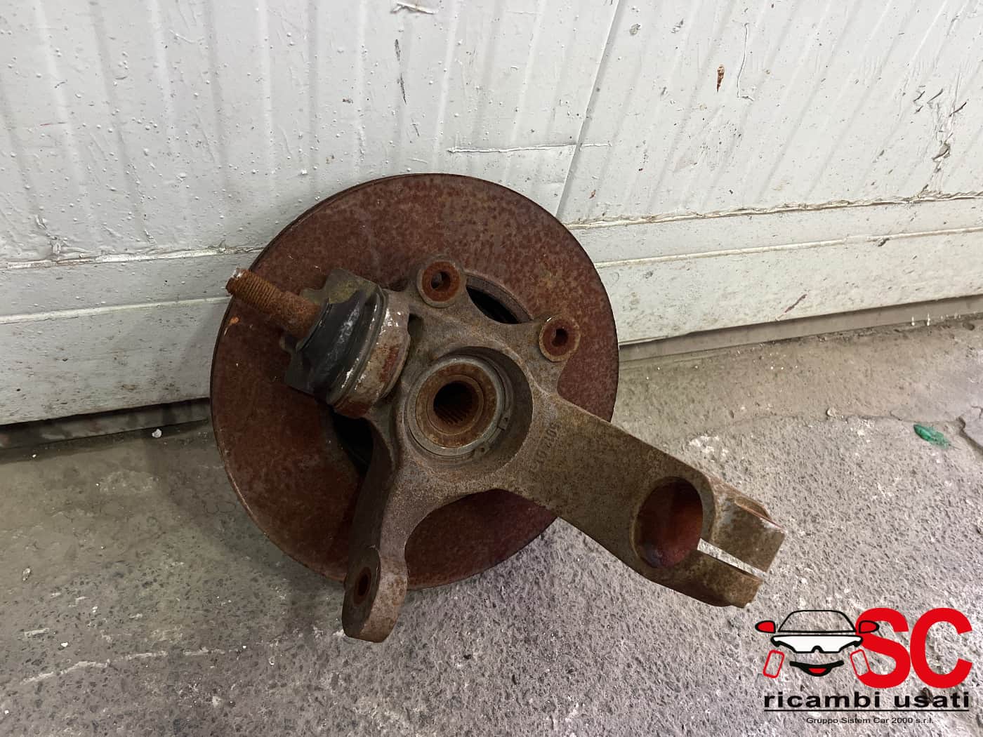 Sospensione Anteriore Destra Ford Transit Connect 2T1418057DJ - 08536 Sospensione Anteriore Destra Ford Transit Connect 2T1418057DJ - 08536