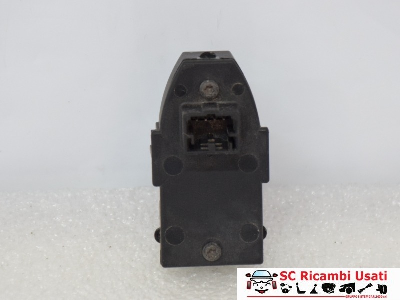 Pulsante Alzavetro Posteriore Alfa Romeo 159 71744265 - 10118 Pulsante Alzavetro Posteriore Alfa Romeo 159 71744265 - 10118