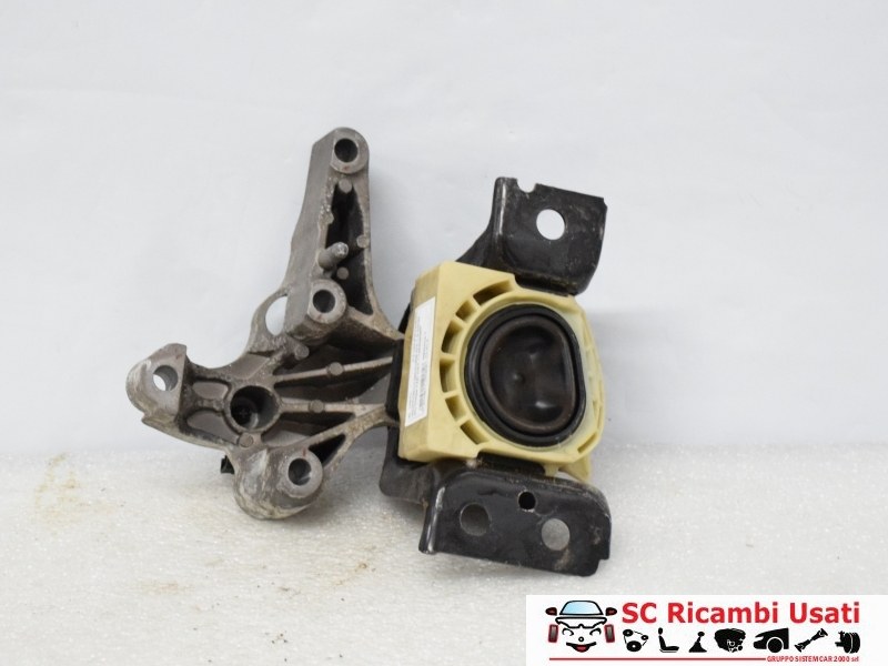 Supporto Motore Renault Clio 4 112845638R - 10670 Supporto Motore Renault Clio 4 112845638R - 10670