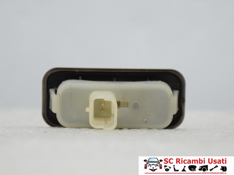 Pulsante Apertura Portellone Renault Clio 4 8200385515 - 10723 Pulsante Apertura Portellone Renault Clio 4 8200385515 - 10723