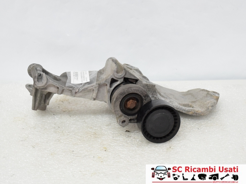 Supporto Alternatore 1.5 Dci 55kw Renault Clio 4 8200669495 - 10743 Supporto Alternatore 1.5 Dci 55kw Renault Clio 4 8200669495 - 10743