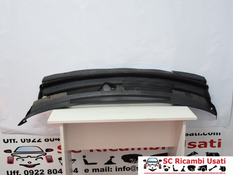 Griglia Sottoparabrezza Esterna Fiat Freemont 05116266AF 05178502AE - 10992 Griglia Sottoparabrezza Esterna Fiat Freemont 05116266AF 05178502AE - 10992