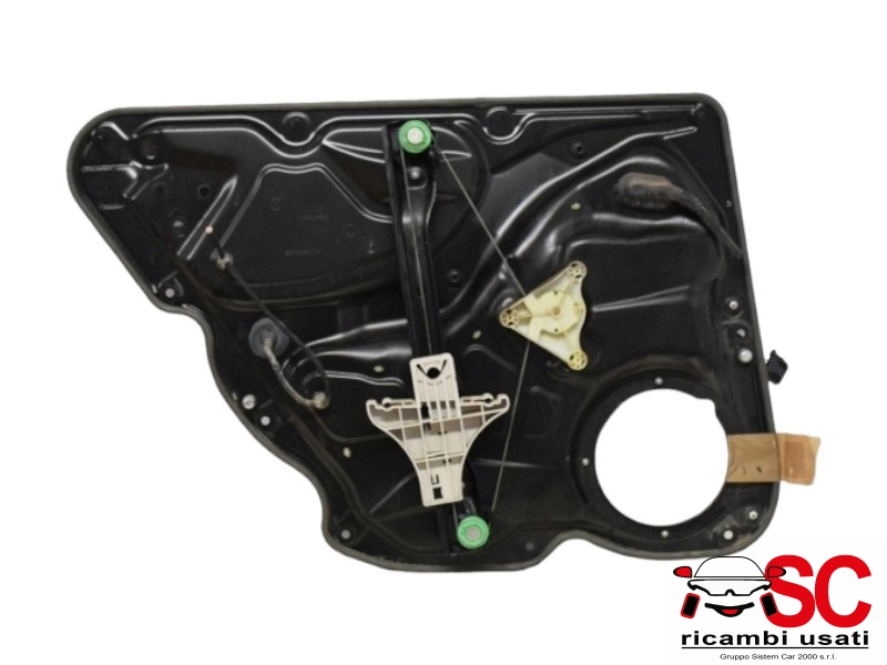 Alzavetro Posteriore Destro Vw Passat 3C4839756H - 00144