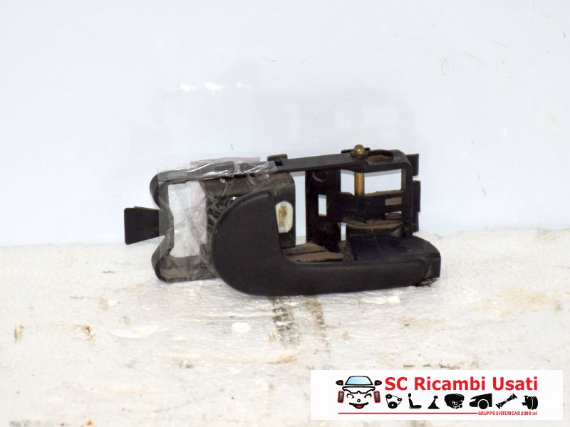 Maniglia Interna Porta Destra Fiat Coupe 125280080 - 08252 Maniglia Interna Porta Destra Fiat Coupe 125280080 - 08252