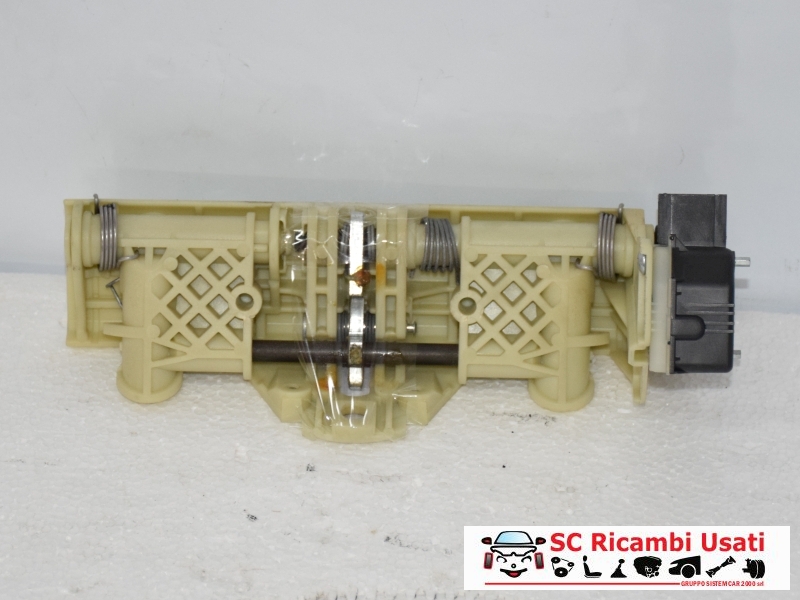 Serratura Poggiatesta Sinistra Classe E W211 A2119700325 - 08415 Serratura Poggiatesta Sinistra Classe E W211 A2119700325 - 08415