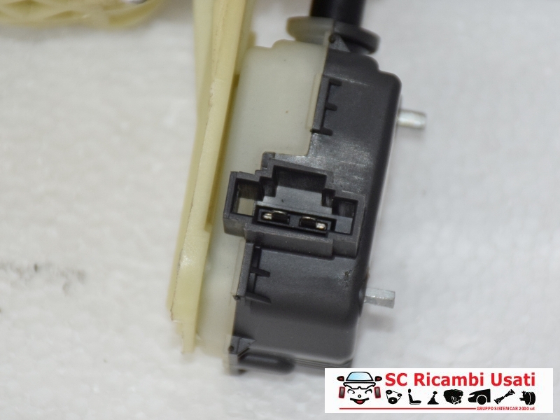 Serratura Poggiatesta Sinistra Classe E W211 A2119700325 - 08415 Serratura Poggiatesta Sinistra Classe E W211 A2119700325 - 08415