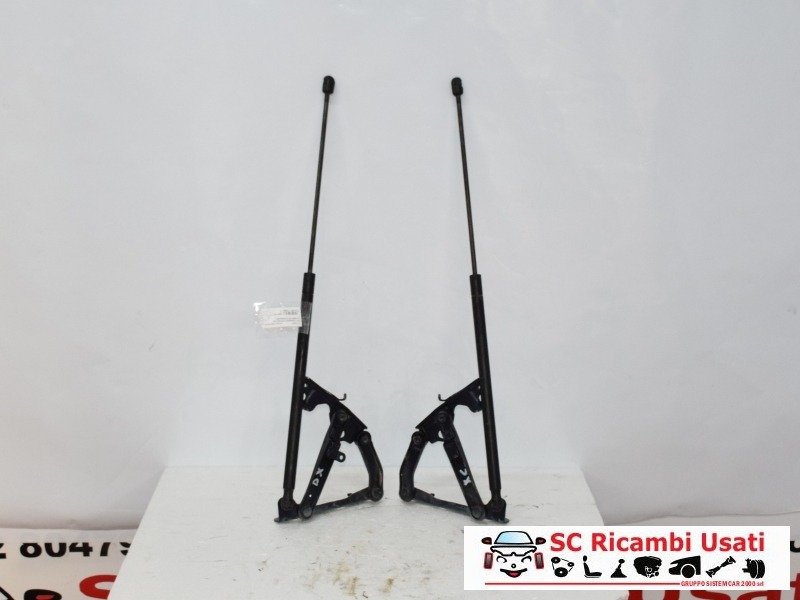 Cerniera Cofano Anteriore Mercedes Classe E 2118800128 2118800228 - 08451 Cerniera Cofano Anteriore Mercedes Classe E 2118800128 2118800228 - 08451