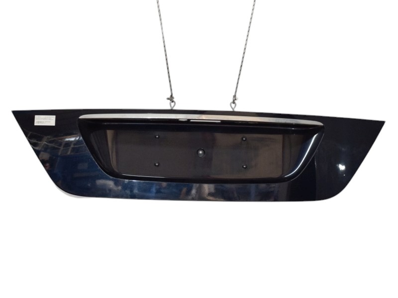 Rivestimento Cofano Posteriore Mercedes Classe E A21175002379999 - 08462 Rivestimento Cofano Posteriore Mercedes Classe E A21175002379999 - 08462