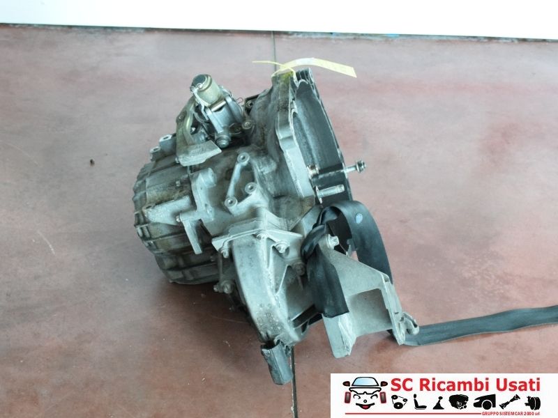 Cambio Fiat Croma 1.9 Jtd 55219777 - 08627 Cambio Fiat Croma 1.9 Jtd 55219777 - 08627