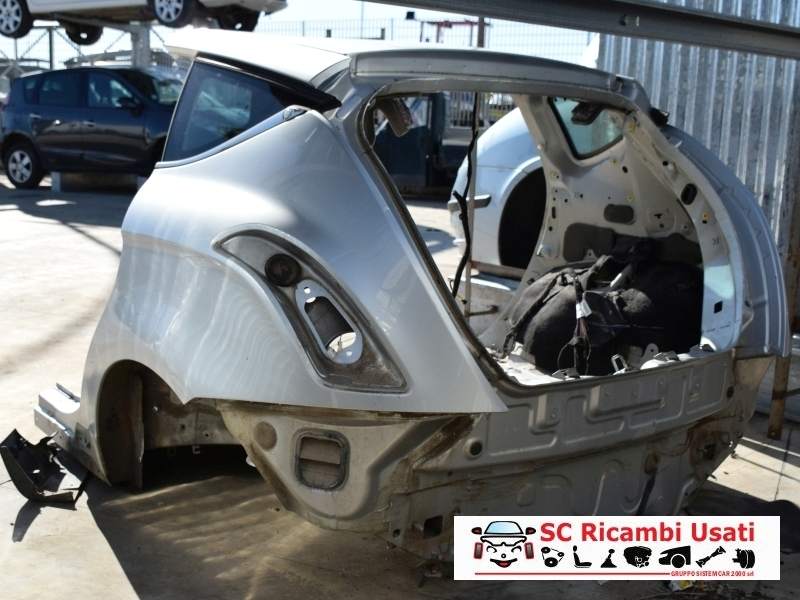 Fianco Fiancata Posteriore Dx E Sx Delta - 08651 Fianco Fiancata Posteriore Dx E Sx Delta - 08651