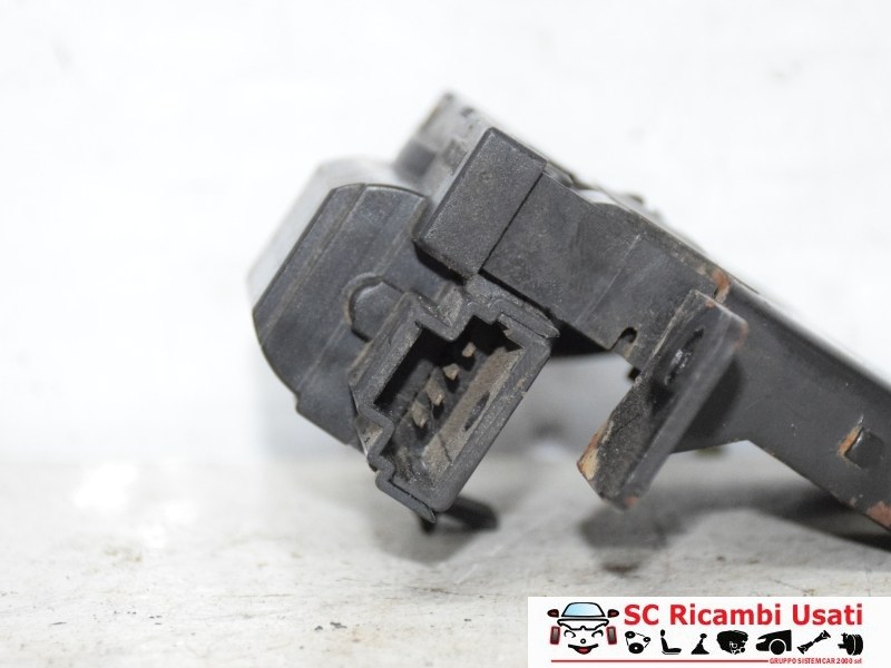 Serratura Portellone Renault Clio 3 8200947699 - 09394