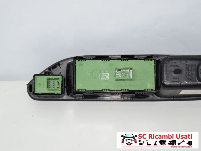Pulsantiera Alzavetro Anteriore Sinistra Fiat Tipo 735631478 735604302 - 09412 Pulsantiera Alzavetro Anteriore Sinistra Fiat Tipo 735631478 735604302 - 09412