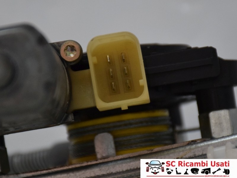 Alzavetro Posteriore Sinistro Mercedes Classe C A2037301146 - 09729 Alzavetro Posteriore Sinistro Mercedes Classe C A2037301146 - 09729