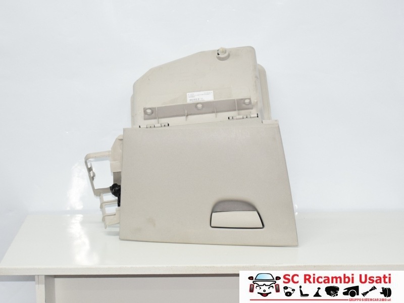 Cassetto Vano Portaoggetti Dx Cruscotto Fiat Stilo 735269803 - 09755 Cassetto Vano Portaoggetti Dx Cruscotto Fiat Stilo 735269803 - 09755