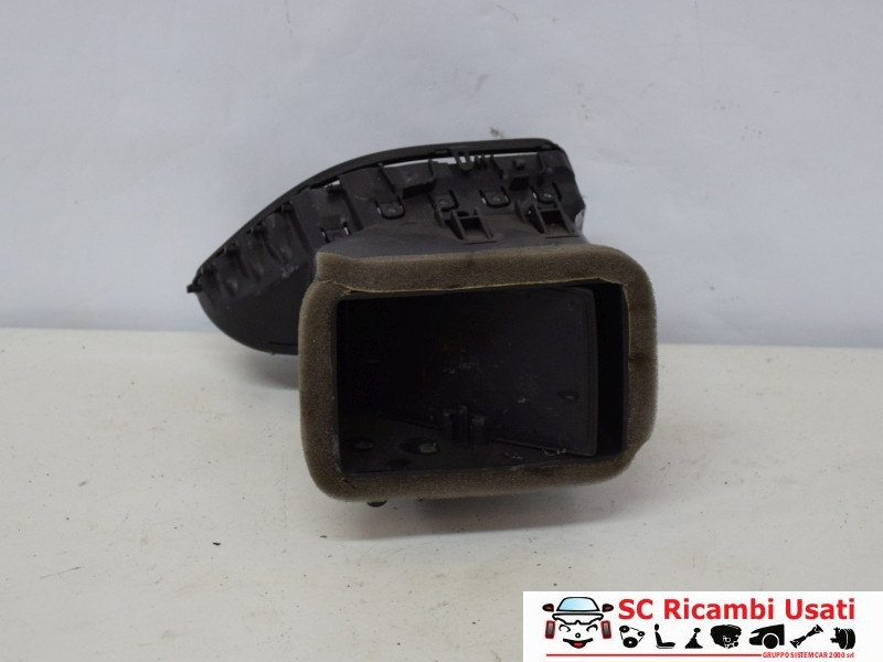 BOCCHETTA ARIA CRUSCOTTO SX FIAT Freemont 1° Serie K1QM11DX9AB (11>)