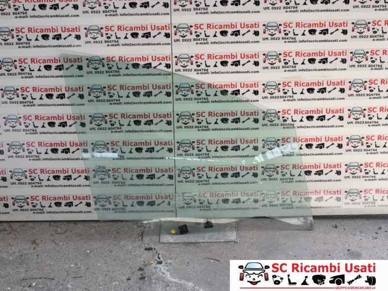 VETRO SCENDENTE ANTERIORE DESTRO RENAULT Clio Serie IV (12>19)
