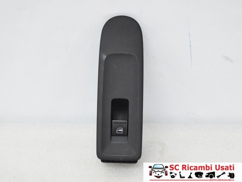 5K0867256 5K0867256 PULSANTE ALZAVETRO ANTERIORE DX VOLKSWAGEN Golf 6 Berlina diesel