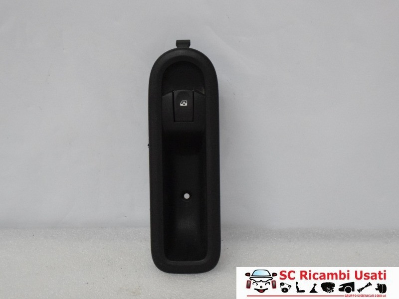 8200356517B 8200356517B PULSANTE ALZAVETRO ANTERIORE DX RENAULT Twingo II serie diesel