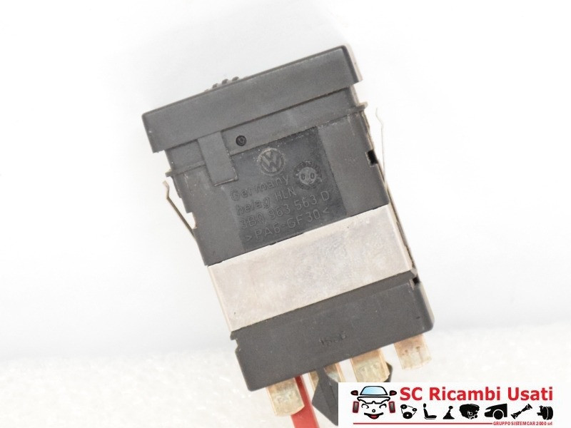 PULSANTE SEDILE RISCALDABILE VOLKSWAGEN Passat Berlina 3° Serie 3B0963563D (00>05)
