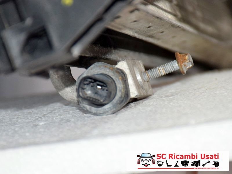 A2045000154 A2045000154 KIT RADIATORI MERCEDES Classe C Berlina W204 diesel