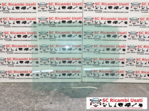 VETRO SCENDENTE POSTERIORE SINISTRO MERCEDES Classe E Berlina W211 2° Serie (07>)