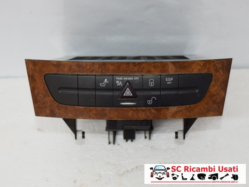 PULSANTIERA CENTRALE MERCEDES Classe E Berlina W211 2° Serie A2116800552 (07>)