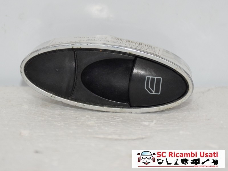 A2118211351 A2118211351 PULSANTE ALZAVETRO ANTERIORE DX MERCEDES Classe E Berlina W211 2° Serie diesel