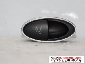 PULSANTE APERTURA PORTELLONE POSTERIORE MERCEDES Classe E Berlina W211 2° Serie A2118211151 (07>)
