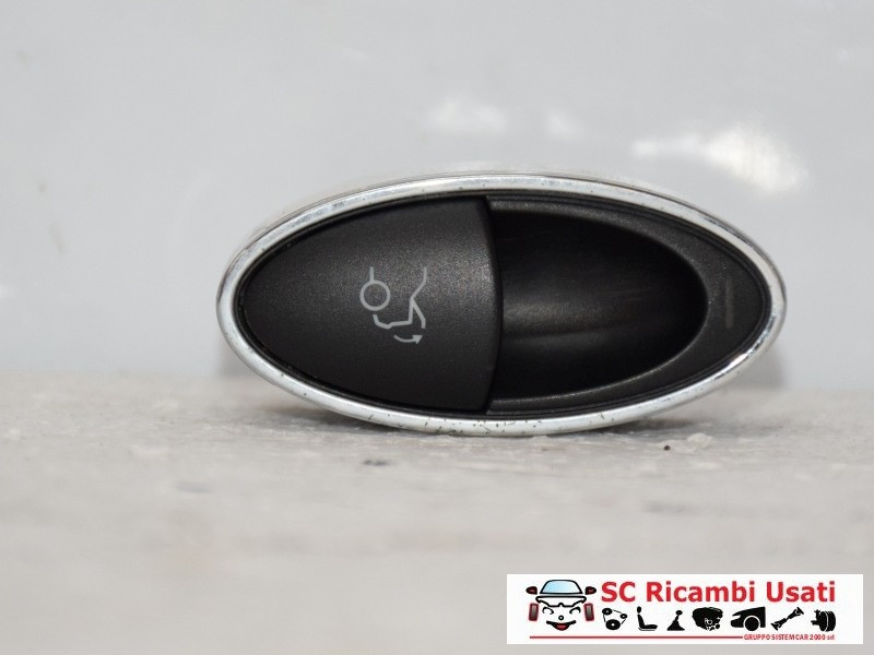 PULSANTE APERTURA PORTELLONE POSTERIORE MERCEDES Classe E Berlina W211 2° Serie A2118211151 (07>)