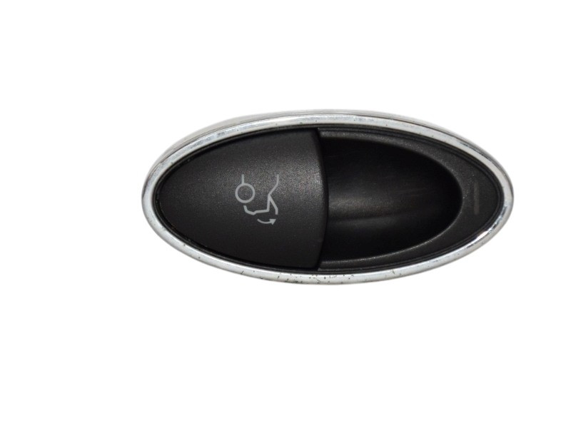 PULSANTE APERTURA PORTELLONE POSTERIORE MERCEDES Classe E Berlina W211 2° Serie A2118211151 (07>)