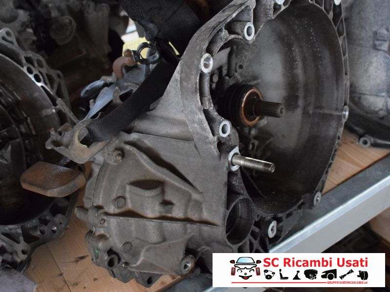 Cambio Alfa Romeo 156 1.6 Twin Spark - 01004 Cambio Alfa Romeo 156 1.6 Twin Spark - 01004