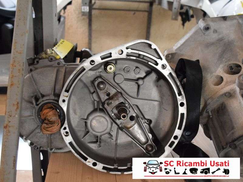 Cambio Smart Fortwo 800 Cdi 0001812V006 - 01010 Cambio Smart Fortwo 800 Cdi 0001812V006 - 01010