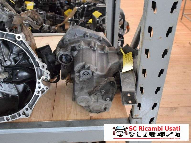 Cambio Smart Fortwo 800 Cdi 0001812V006 - 01010 Cambio Smart Fortwo 800 Cdi 0001812V006 - 01010