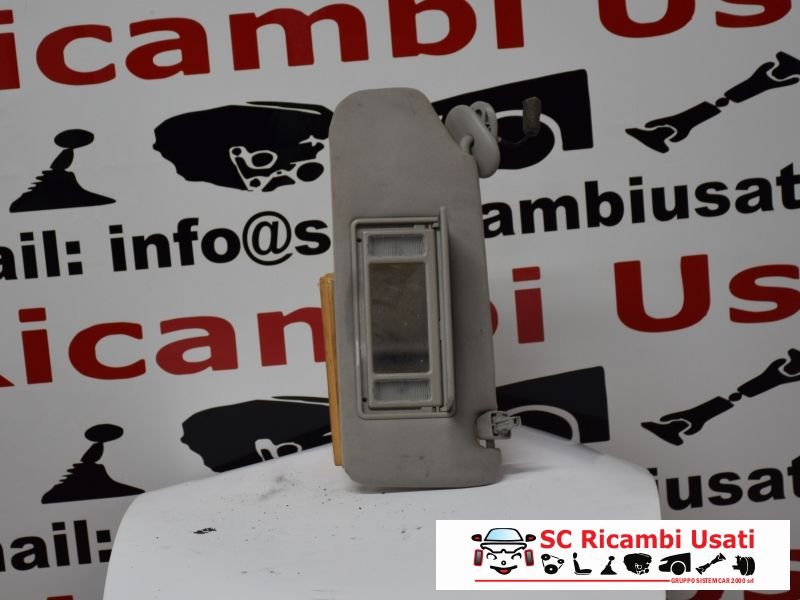 Aletta Parasole Sx Toyota Avensis 2005 7432005151B1 - 01046 Aletta Parasole Sx Toyota Avensis 2005 7432005151B1 - 01046