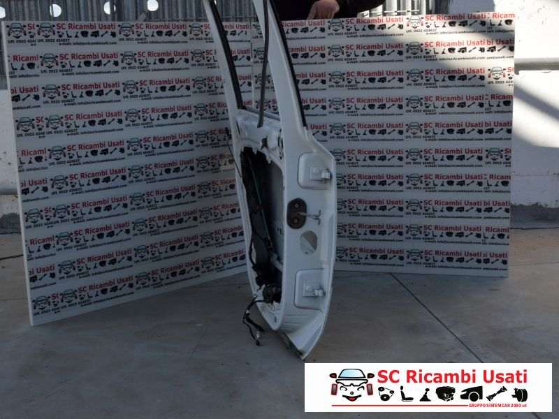 Porta Posteriore Sinistra Fiat Stilo Berlina Porta Posteriore Sinistra Fiat Stilo Berlina