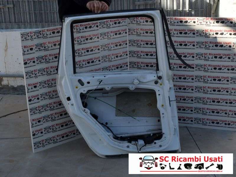 Porta Posteriore Sinistra Fiat Stilo Berlina Porta Posteriore Sinistra Fiat Stilo Berlina