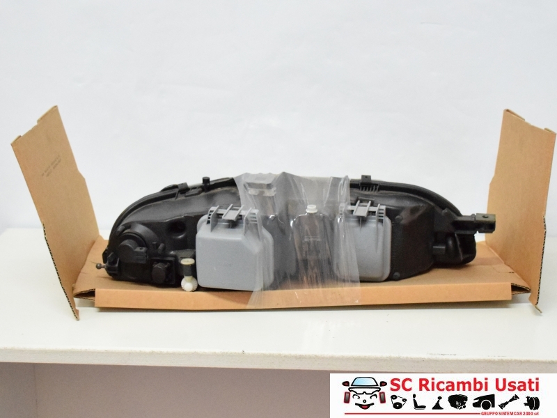 Faro Destro Fiat Marea 46523123 - 11521 Faro Destro Fiat Marea 46523123 - 11521