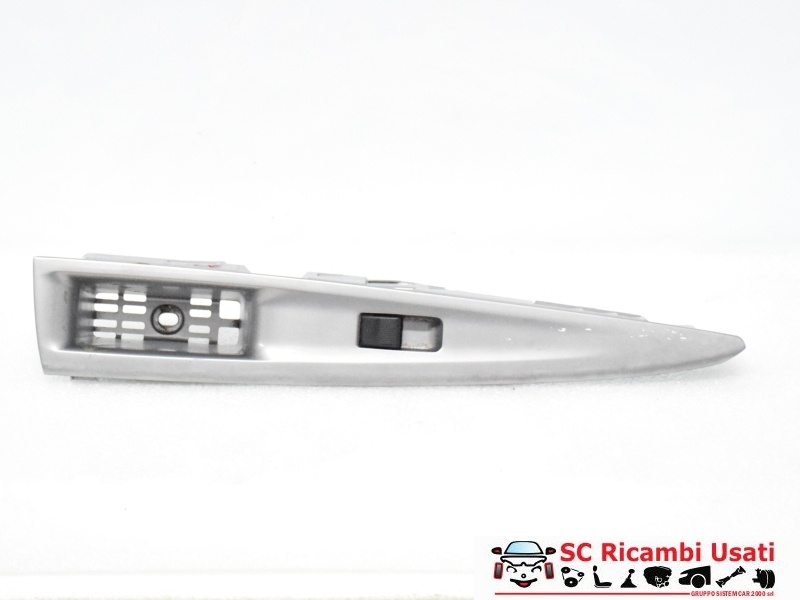 Pulsante Alzavetro Posteriore Destro Dx Mazda 2 DD10-68-5LX D39766370 - 01628 Pulsante Alzavetro Posteriore Destro Dx Mazda 2 DD10-68-5LX D39766370 - 01628