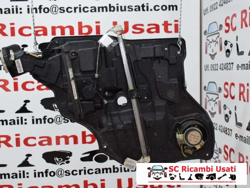 Alzavetro Posteriore Destro Dx Mazda 2  - 01889