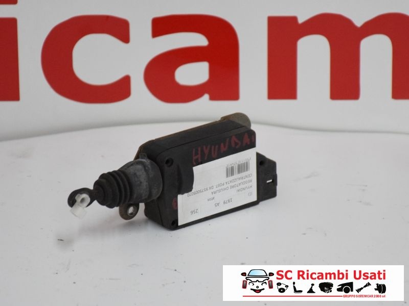 Motorino Chiusura Porta Posteriore Dx Hyundai Atos 9575005020 - 01979 Motorino Chiusura Porta Posteriore Dx Hyundai Atos 9575005020 - 01979