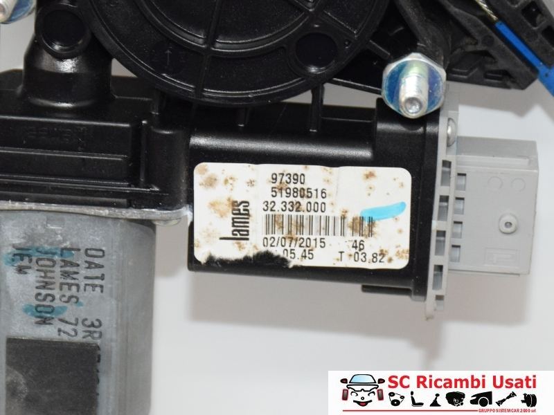 Alzavetro Posteriore Sinistro Fiat 500l 51980516 - 02257 Alzavetro Posteriore Sinistro Fiat 500l 51980516 - 02257