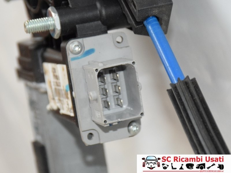 Alzavetro Posteriore Sinistro Fiat 500l 51980516 - 02257 Alzavetro Posteriore Sinistro Fiat 500l 51980516 - 02257