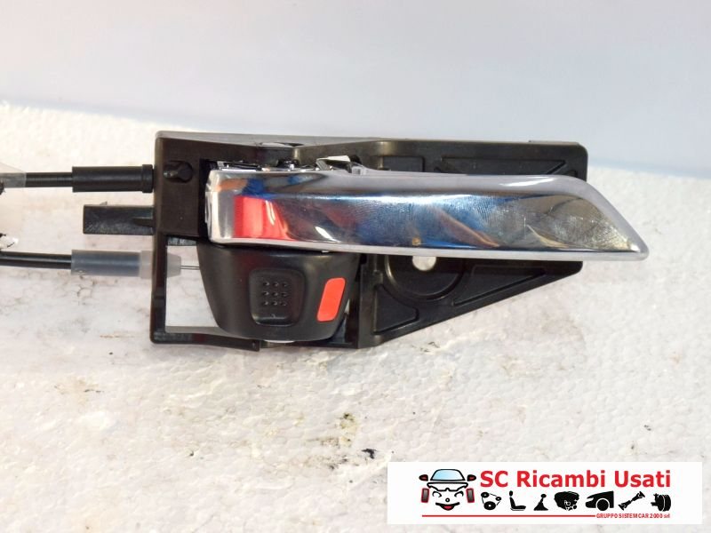 Serratura Posteriore Destra Suzuki Vitara 8230154P02 - 02519 Serratura Posteriore Destra Suzuki Vitara 8230154P02 - 02519