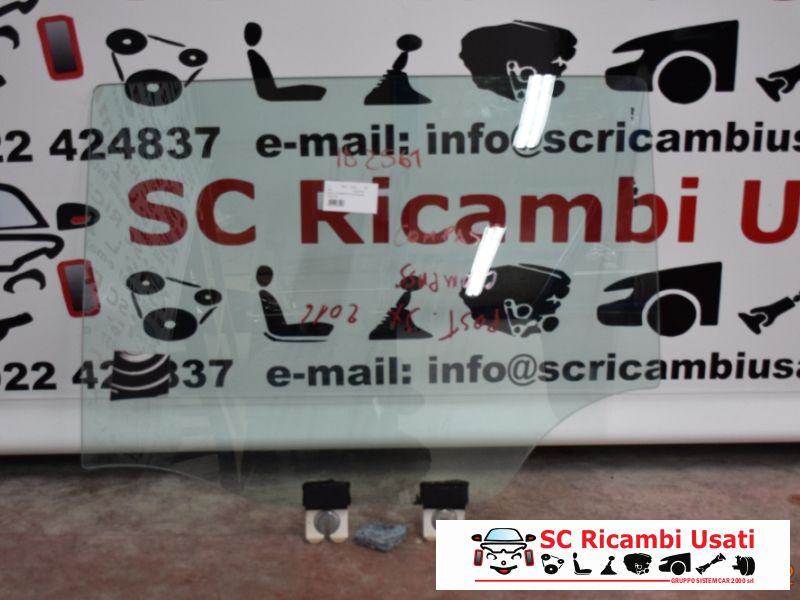 Vetro Scendente Posteriore Sinistro Jeep Compass - 02561 Vetro Scendente Posteriore Sinistro Jeep Compass - 02561