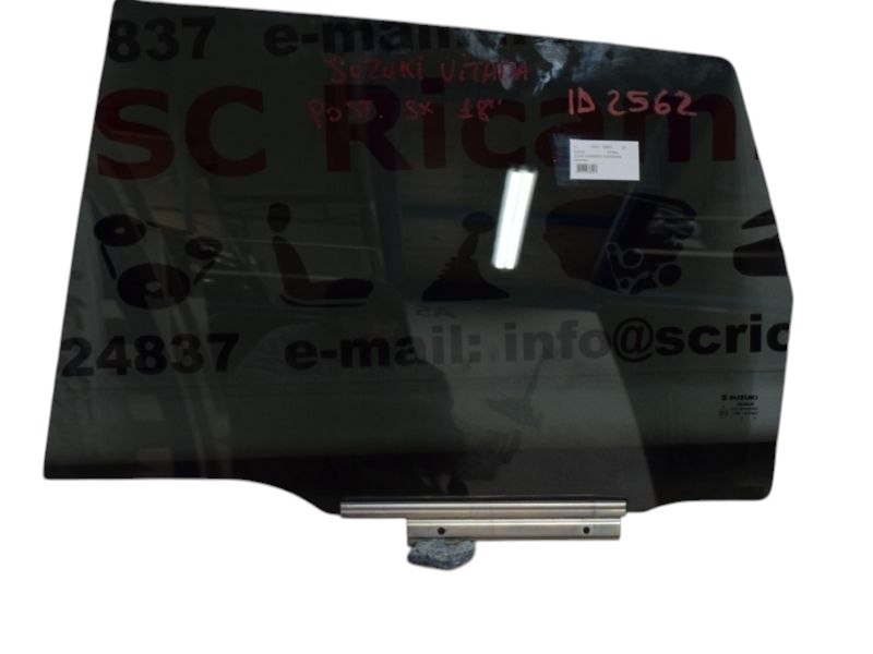Vetro Scendente Posteriore Sinistro Suzuki Vitara - 02562 Vetro Scendente Posteriore Sinistro Suzuki Vitara - 02562