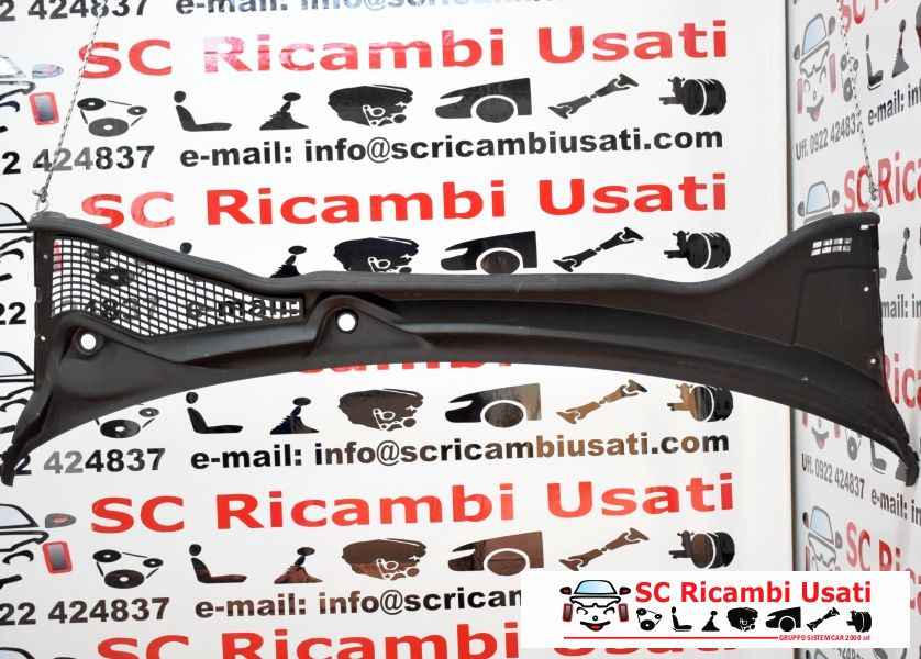 Griglia Sottoparabrezza Esterna Fiat Tipo 2017 52025006 - 02644 Griglia Sottoparabrezza Esterna Fiat Tipo 2017 52025006 - 02644