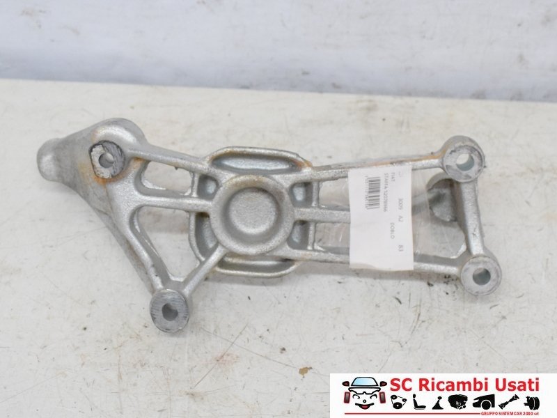 Supporto Catalizzatore Alfa Romeo Giulietta 52078966 52090111 - 03009 Supporto Catalizzatore Alfa Romeo Giulietta 52078966 52090111 - 03009
