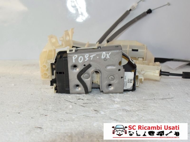 Serratura Posteriore Destra Jeep Renegade 52028384 - 04204 Serratura Posteriore Destra Jeep Renegade 52028384 - 04204