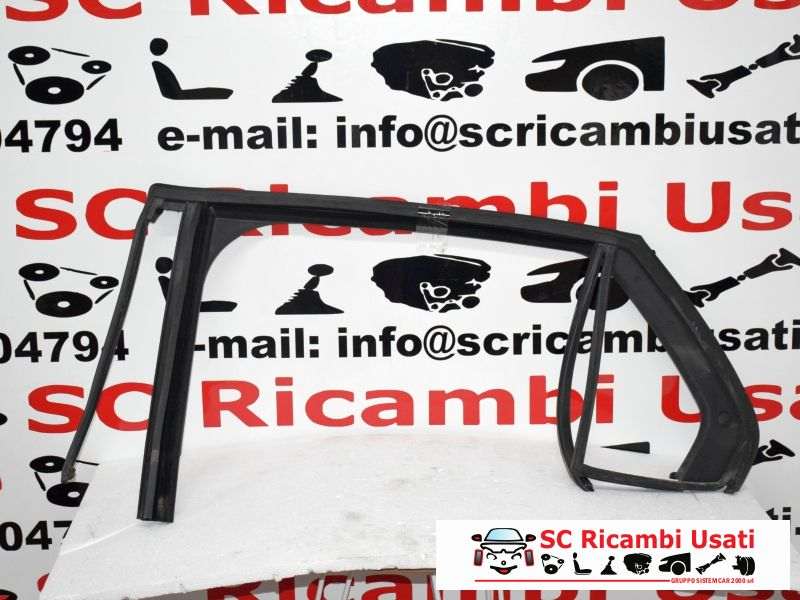 Guarnizione Porta Posteriore Sinistra Fiat Tipo Sw 52109242 Guarnizione Porta Posteriore Sinistra Fiat Tipo Sw 52109242