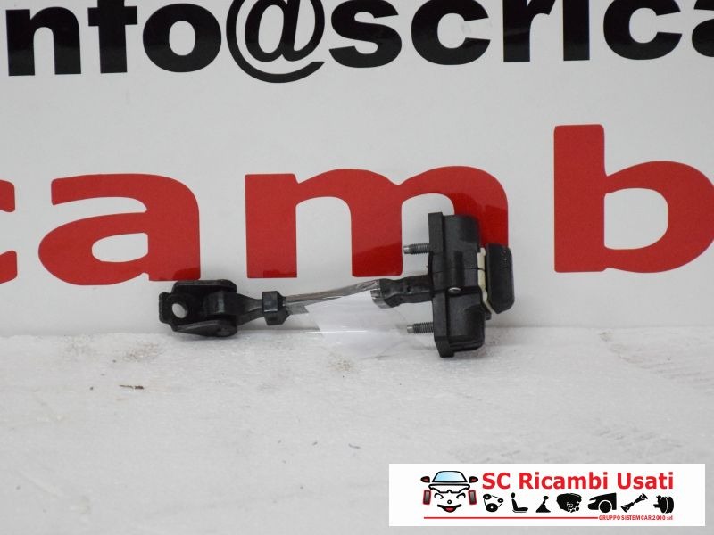 Tirante Porta Anteriore Renault Captur 824305607R - 04585 Tirante Porta Anteriore Renault Captur 824305607R - 04585